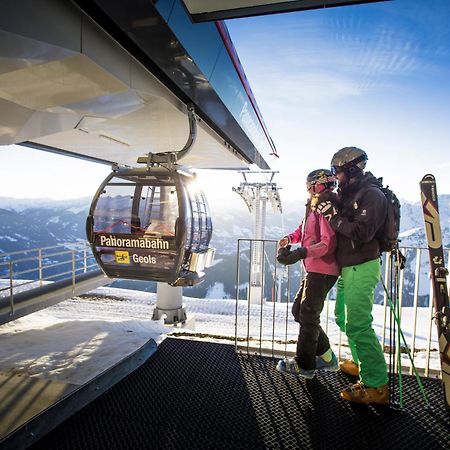 Hotel Landhaus Zillertal Fügen Εξωτερικό φωτογραφία