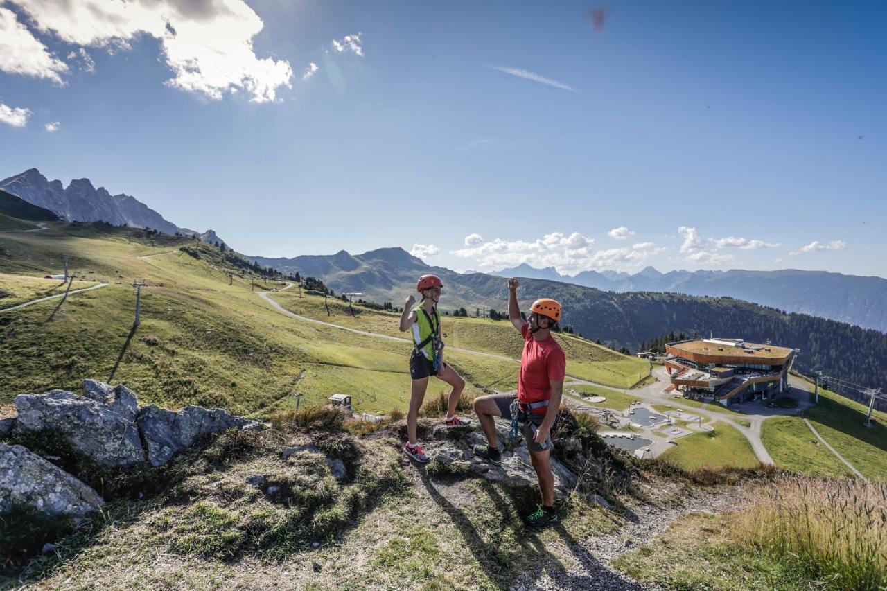 Hotel Landhaus Zillertal Fügen Εξωτερικό φωτογραφία